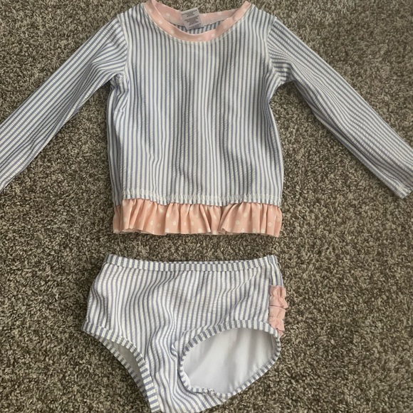 Ruffle Butts size 2T swimsuit - Picture 2 of 2